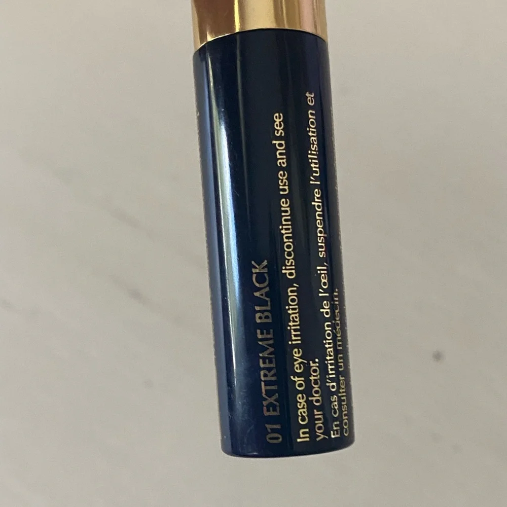 NWOT ESTÉE LAUDER Sumptuous Extreme Lash Multiplying Volume Mascara Travel Size